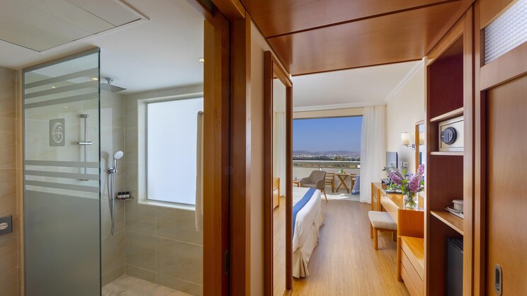 Constantinou Bros Athena Beach Hotel